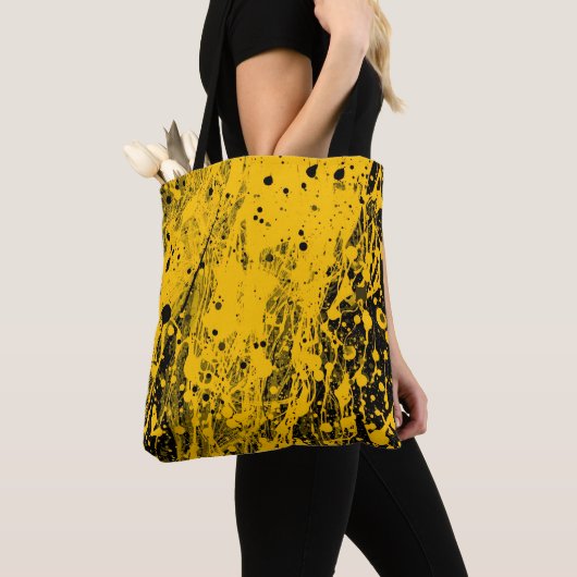 Black and Yellow Paint Splashes Tote Bag (Dichtbij)