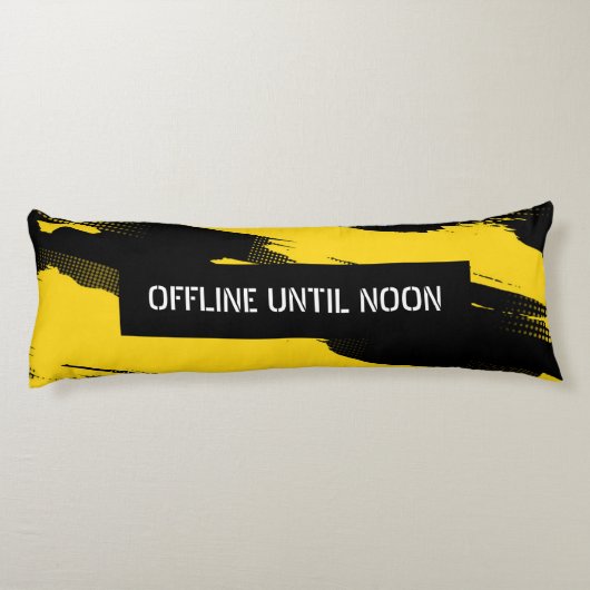 Black and Yellow, White Text, Offline Lichaamskussen (Achterkant)