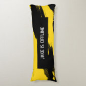 Black and Yellow, White Text, Offline  Lichaamskussen (Voorkant Verticaal)