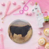 Black Angus Steer Grazing met zijn herd Papieren Bordje (Feest)