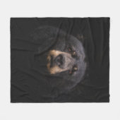 BLACK BEAR ON BROWN WOODEN TREE BRANCH FLEECE DEKEN (Voorkant (Horizontaal))