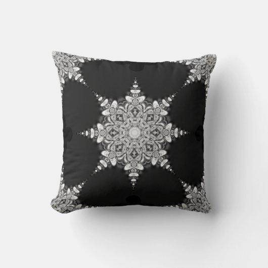 Black Beauty Mandala Snowflake Cushion Kussen (Voorkant)