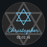 Black Blue Star of David Personalized Bar Mitzvah Ronde Sticker<br><div class="desc">U kunt de tekst personaliseren op deze eenvoudige zwarte en aqua blauwe Joodse Ster van David Bar Mitswa voorkeurslabels of envelopzegels. Het ontwerp is elegant en eenvoudig in zwart en aqua blauw. Gepersonaliseerd met de naam en datum van de Bar Mitswa.</div>