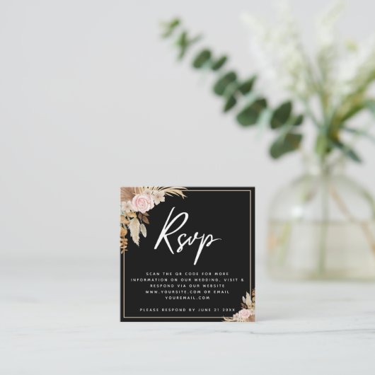 Black Boho Dried Palm Pampas Grass QR Code Rsvp Informatiekaartje (Staand voorkant)