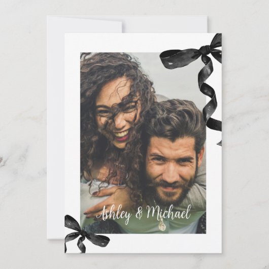 Black Bow Bewaar de datum Kaart (Achterkant)