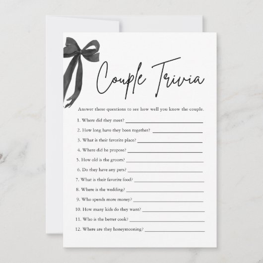Black Bow Couple Trivia Vrijgezellenfeest Game Kaart (Voorkant)