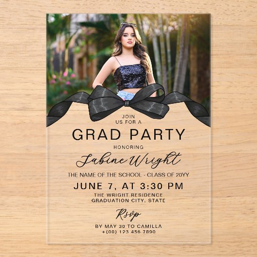 Black Bow Foto Afstudeerfeest Acryl Uitnodigingen (Voorkant)