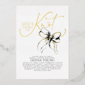 Black Bow She's Tying The Knot Bridal Shower Folie Uitnodiging (Voorkant)