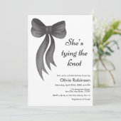 Black Bow She's Tying the Knot Bridal Shower  Kaart (Staand voorkant)