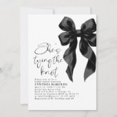 Black Bow She's Tying the Knot Bridal Shower Kaart (Voorkant)