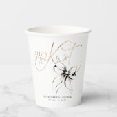 Black Bow She's Tying the Knot Bridal Shower Papieren Bekers (Voorkant)