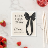 Black Bow She's Tying The Knot Party Servet (Insitu)
