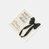 Black Bow She's Tying The Knot Party Servet (Hoek)