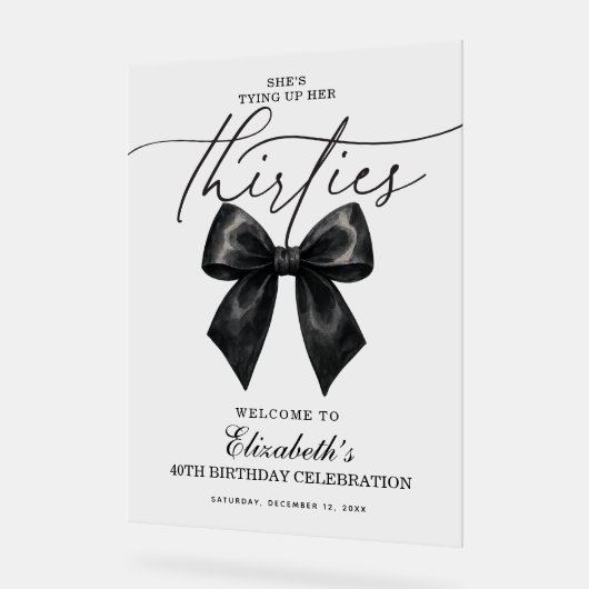Black Bow Tying Up Her Thirties 40th Birthday Acryl Bord (Hoek)