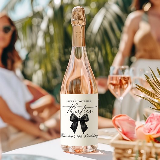 Black Bow Tying Up Her Thirties 40th Birthday Wijn Etiket