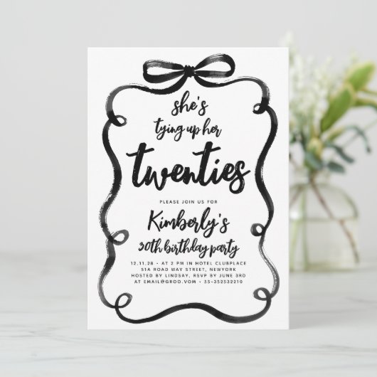 Black Bow Tying Up Her Twenties 30Th Birthday Kaart (Staand voorkant)