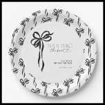 Black Bow Ze bindt het knoop Vrijgezellenfeest Papieren Bordje<br><div class="desc">Zet de toon voor een moeiteloos elegant vrijgezellenfeest met deze Black Bow She's Tying The Knot papieren borden. Versierd met een delicate waterverf boog motief in zacht zwart tinten, dit ontwerp brengt een verfijnde charme aan uw feest. Ideaal voor het serveren van zoete lekkernijen, hors d'oeuvres of een volledige bruidsbrunch,...</div>
