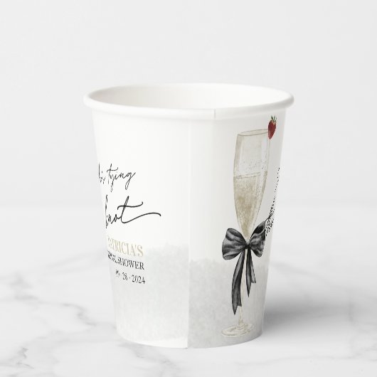 Black Bow Ze is de knoop Vrijgezellenfeest Papieren Bekers (Rechts)