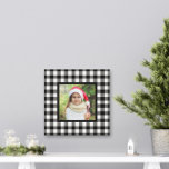 Black Buffalo Pset Farmhouse kerstfoto Canv Canvas Afdruk<br><div class="desc">Dit kunstcanvas met kerstfeestelijke stijl biedt een aangepaste ruimte voor vierkante familiefoto's met een zwarte en witte buffelplaat tegen een gevlekte achtergrond. Het uiteinde van de foto: bewaar uw foto aan een vierkante vorm alvorens te uploaden. Foto: Two Fish Photography www.twofishphoto.com</div>