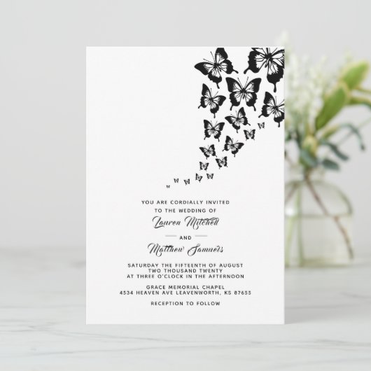 Black Butterfly bruiloft uitnodiging (Staand voorkant)
