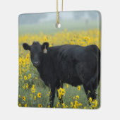 Black Calf in a Field of Sunflowers Keramisch Ornament (Links)