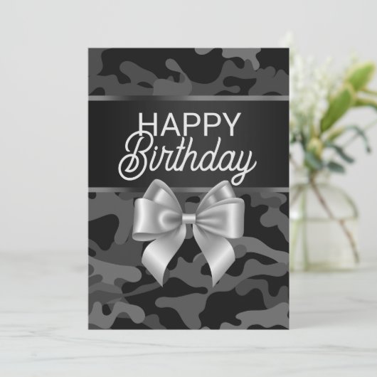 Black Camo & Bow Happy Birthday Day Kaart (Staand voorkant)