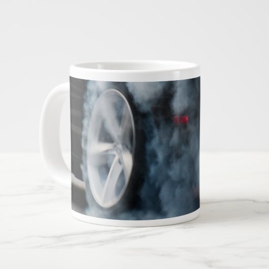 Black car burnout grote koffiekop (Links)