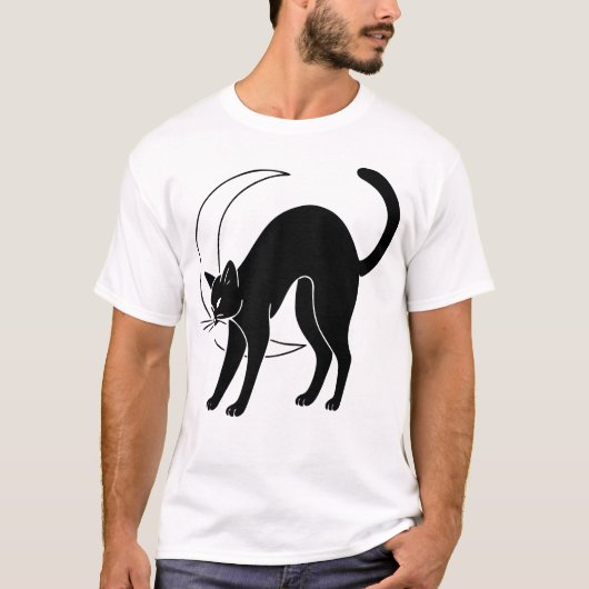 Black Cat and Crescent Moon Line Art T-shirt (Voorkant)