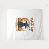 Black Cat Apothecary beroemd gemaakt door Hallowee Wandkleed (Voorkant (horizontaal))