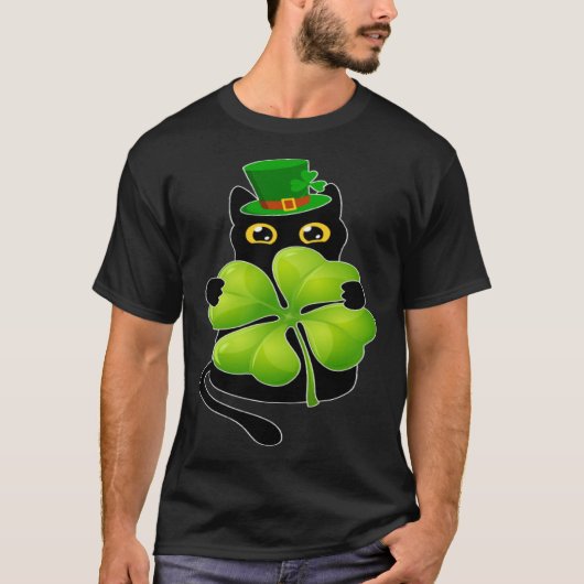 Black Cat Holding C Shamrock St Patricks Dag 2023 T-shirt (Voorkant)