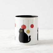 Black Cat met Kerst Ornamenten Mok (Center)