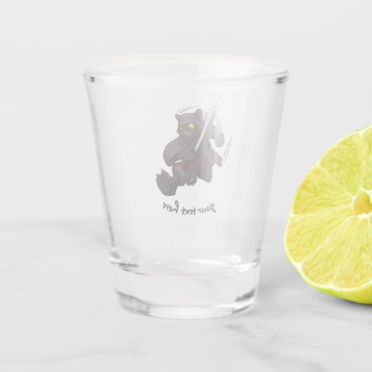 Black Cat Ninja Katana Swords Flying Kick Cartoon Shot Glas (Achterkant)