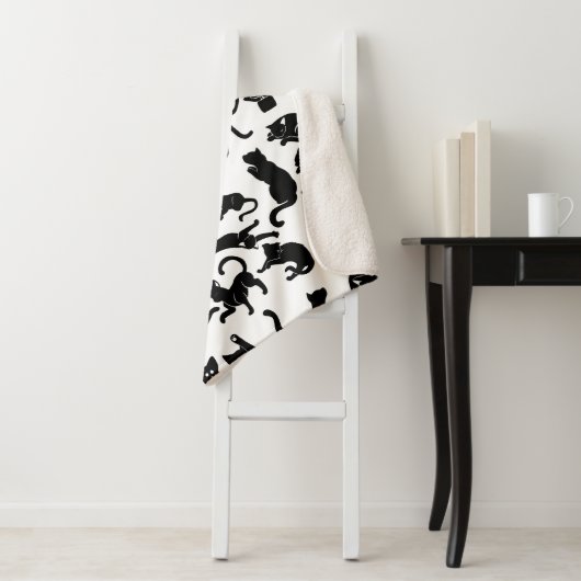 Black Cat Pattern Sherpa Deken (In situ)