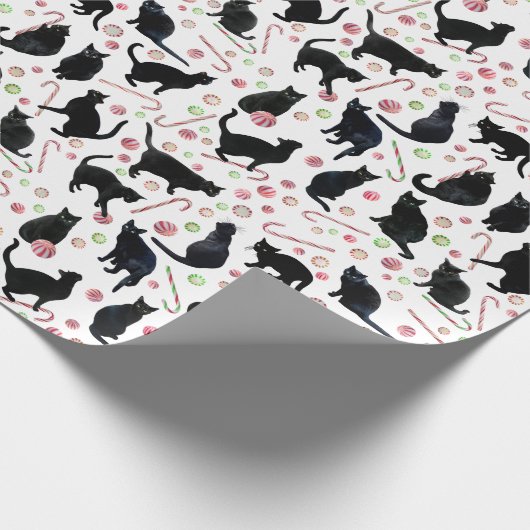 Black Cats with Peppermint Candy Wrapping Paper Cadeaupapier (Hoek)
