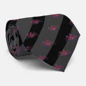 Black & Charcoal Grey Stripe Red U.J. Lion Emblem Stropdas (Opgerold)