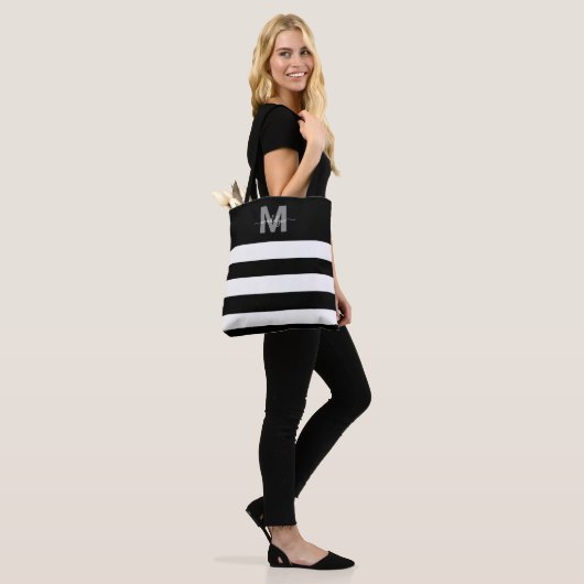 Black Chic Stripes Naam Monogrammed Tote Bag (Op model)