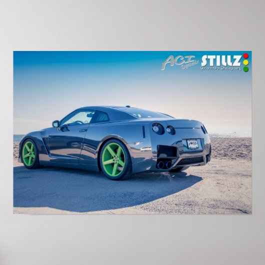 Black Chrome GTR On The Beach Poster (Voorkant)