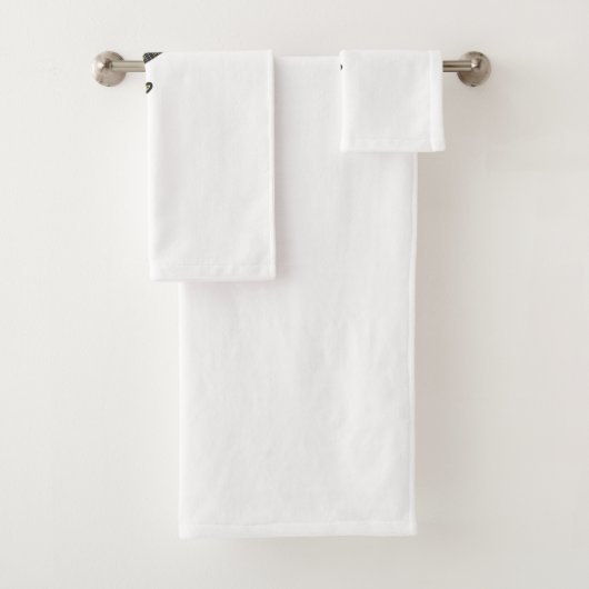 Black Classic Electric Bad Handdoek (Insitu)