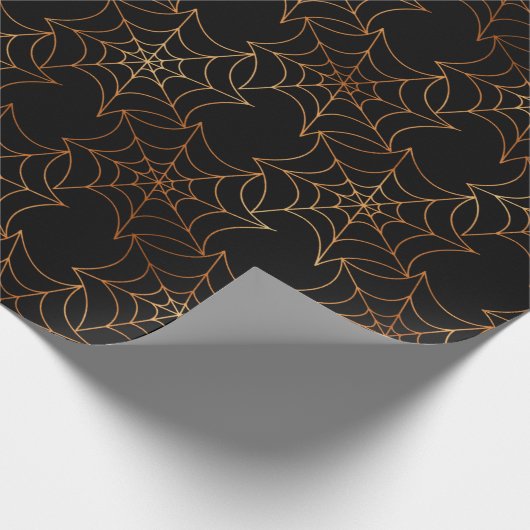 Black Copper Spider Web Pattern Halloween Cadeaupapier (Hoek)