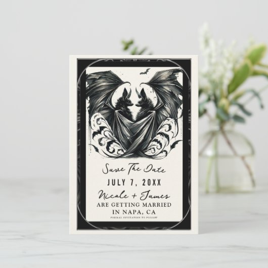 Black Cream Zilver Gothic Love Bats Save the Date Kaart (Staand voorkant)