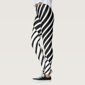 Black Crossing Stripes Leggings (Links)