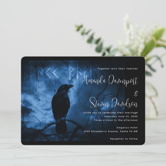 Black Crow met zwarte Gothic tegen donkere tinten Kaart (Staand voorkant)