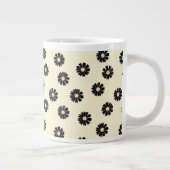 Black Daisy Pattern Grote Koffiekop (Rechts)