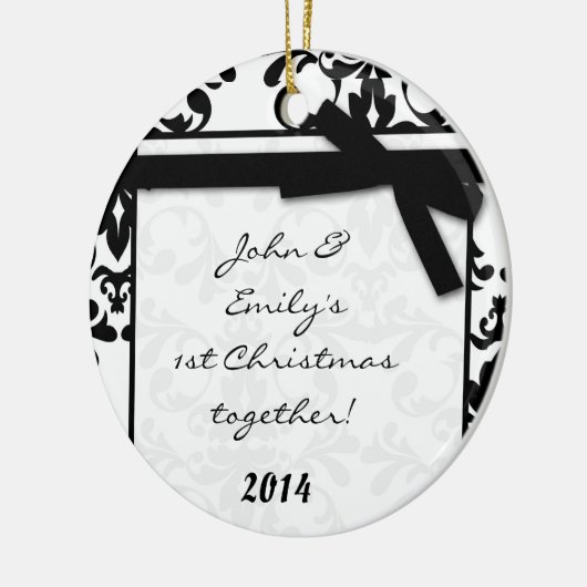 Black Damask Filigree Persoonlijke naam Keramisch Ornament (Links)