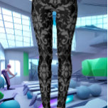 Black Damask Pattern Women's Workout Leggings<br><div class="desc">De Leggings van het Black Damask Pattern Women's Workout zijn voorzien van de schattige roze kleurtrend voor 2022 en daarna. Een leuke Damaslaag voegt deze kleurrijke en trendy blik op deze leggings toe.</div>