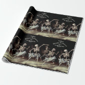 Black Death Dancing Skeletons Halloween Cadeaupapier (Uitgerold)