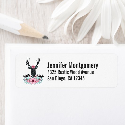 Black Deer Head met roze bloemen en bergen Etiket (Insitu)