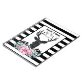 Black Deer Head met roze bloemen en bergen Notitieboek (Linkerzijde)