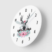 Black Deer Head met roze bloemen en bergen Ronde Klok (Hoek)