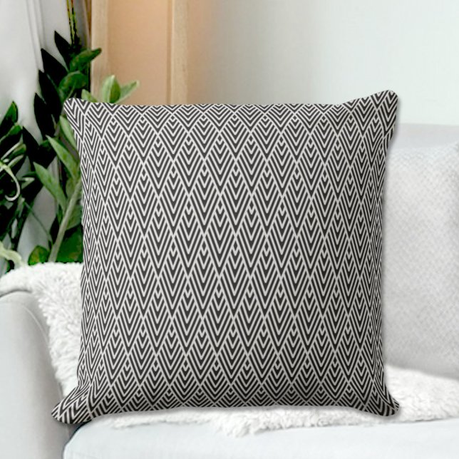 Black Diamonds Pattern Throw Pillow Kussen (Creator heeft geüpload)